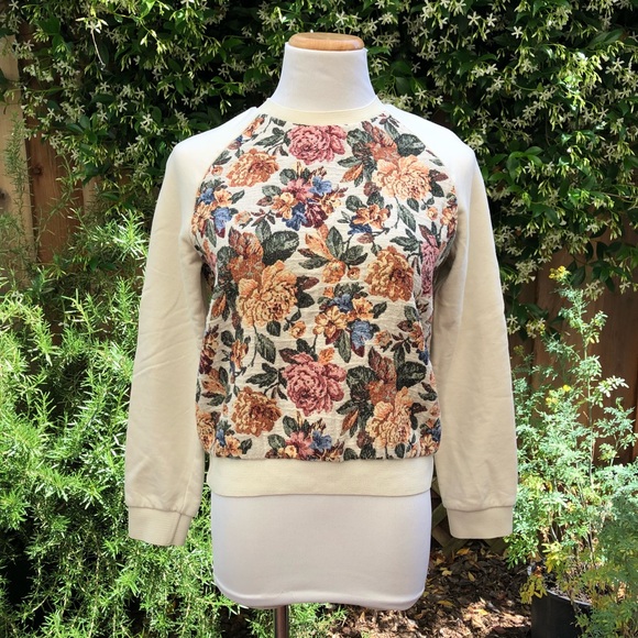 Zara Sweaters - Zara Basic Collection Floral Embroidered Sweater